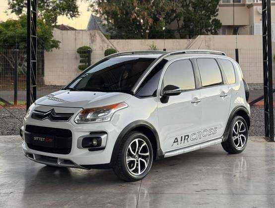 CITROËN AIRCROSS 1.6 EXCLUSIVE 16V FLEX 4P MANUAL CITROËN AIRCROSS 1.6 EXCLUSIVE 16V FLEX 4P MANUAL
